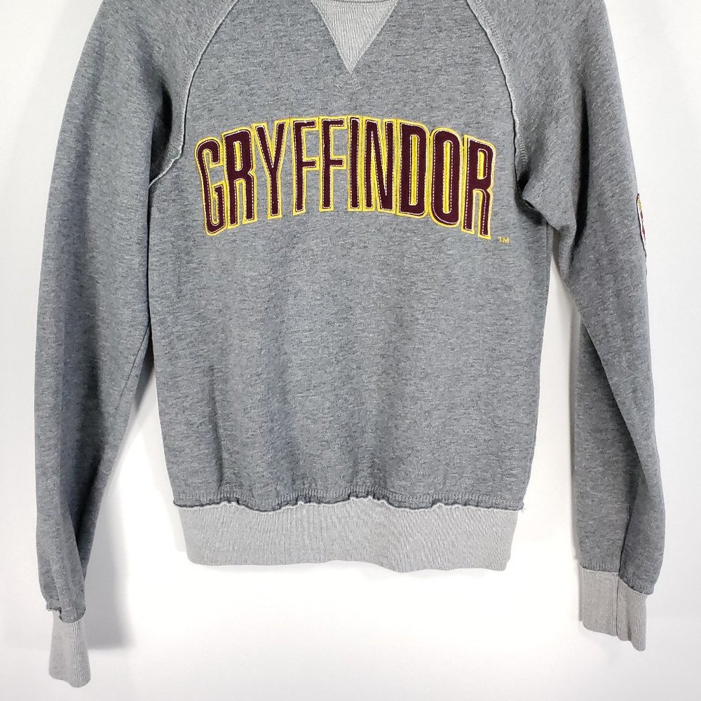 Gryffindor Wizarding World of Harry Potter Sweatshirt Women's XS Gray - Picture 2 of 10